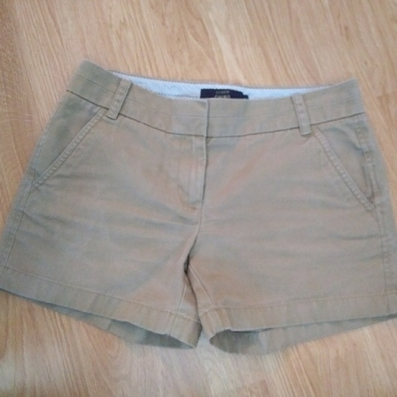 J. Crew Pants - J.Crew Beige Y2K Chino Sz 2 Summer Shorts